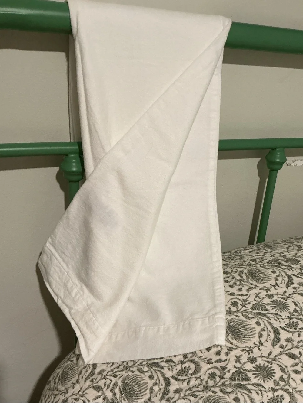 2 King West elm Crisp White Cotton Flannel Pillow Cases